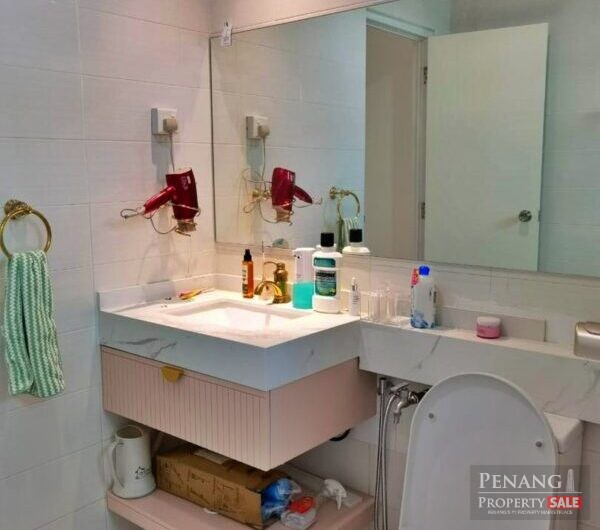 The Uban Residance at Batu Uban Sungai Nibong 1850sf for sale