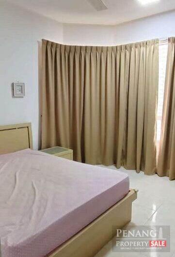 Gurney Park Condo High Floor  Persiaran Gurney Well Maintain Seaview