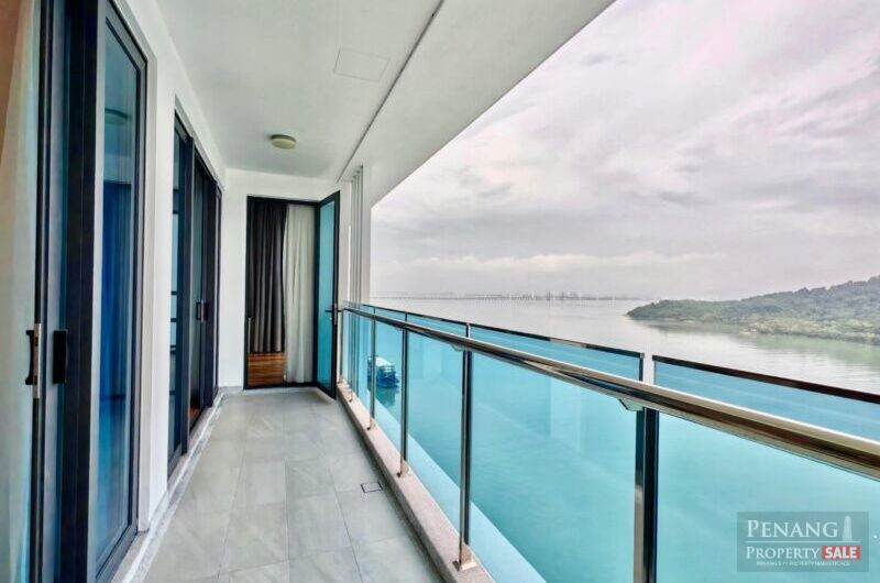 Queens Residences Q1 Direct Seaview @Queensbay 3 Bedrooms For Sale