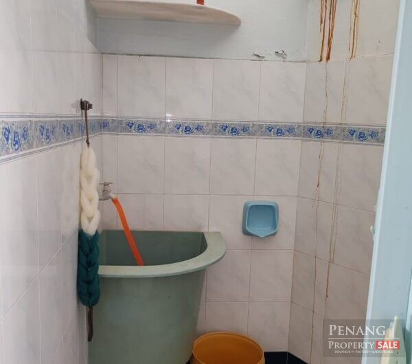 Gat Lebuh Macallum Flat Partly Furnished For Rent