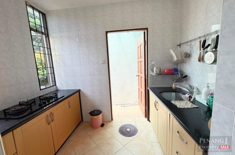 2-Storey Semi-Detached for Sale @ Persiaran Sungai Ara, Sungai Ara | Freehold