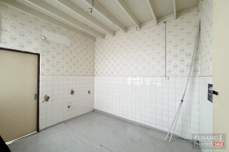 Island Glades @ Lorong Delima Freehold 2-Storey Terrace For Sale Facing to Garden  [Worthbuy]