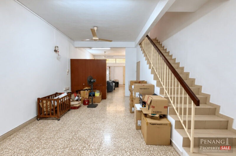 Solok Slim Double Storey Terrace Land Area 1588sf Jelutong Freehold