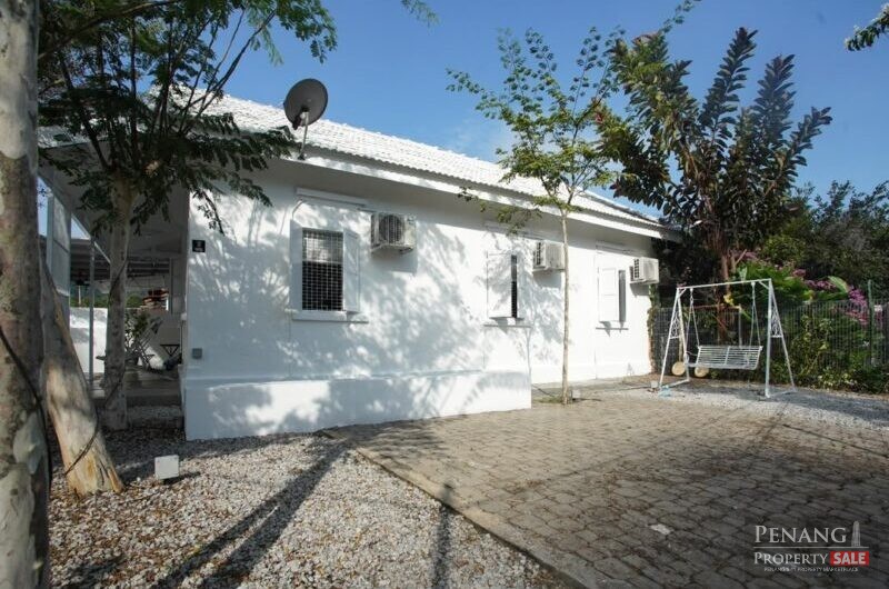 Single Storey Semi D at Tanjung Tokong renovated and furnished for rent