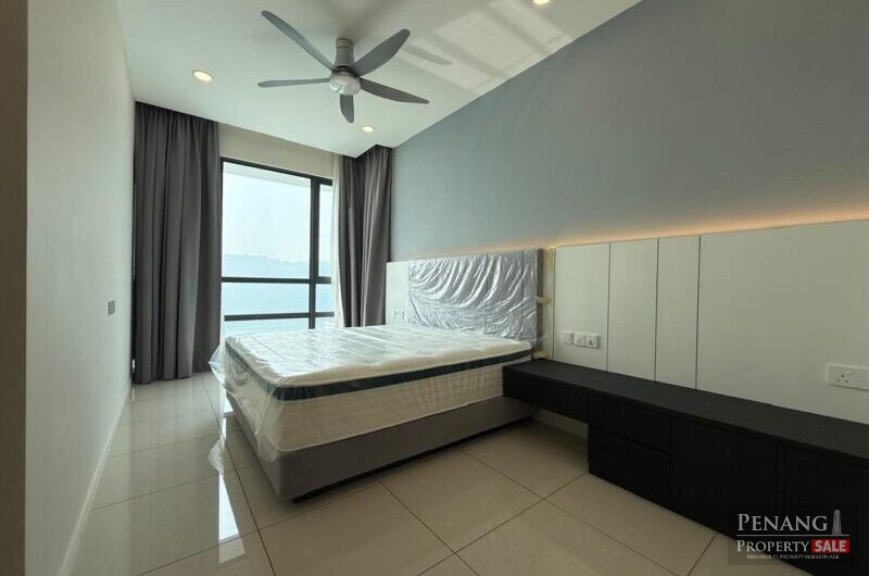 Queens Waterfront Q2  Seaview Fully Renovated Unit Queensbay Mall